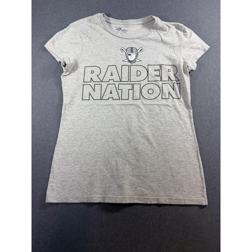 G-III 4Her Raiders T-Shirt Womens Small Gray Raider Nation Graphic Tee NFL